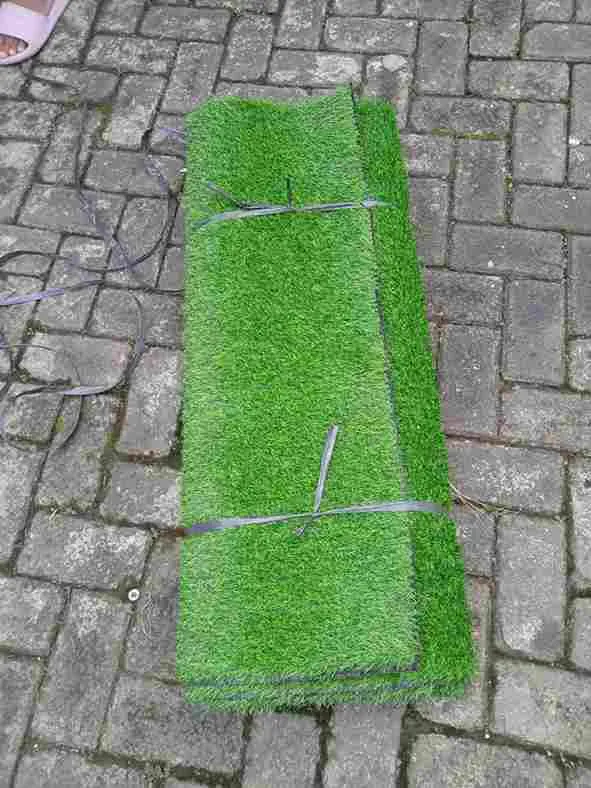 Rumput Sintetis Swiss Ketebalan 3cm : Rumput Sintetis Tebal - Gambar 3