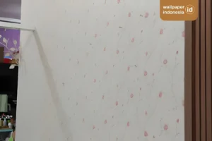 Pemasangan Wallpaper Motif