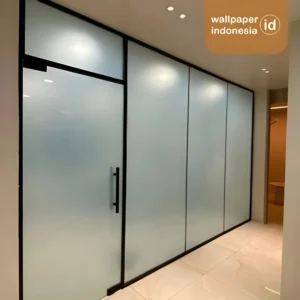 Manfaat memasang stiker kaca