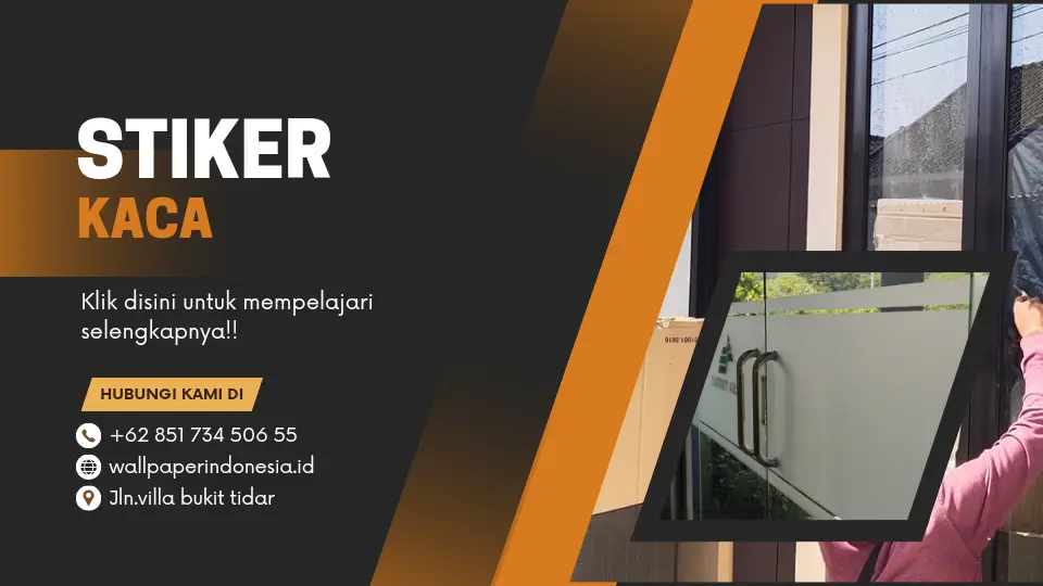 Tukang pasang stiker kaca
